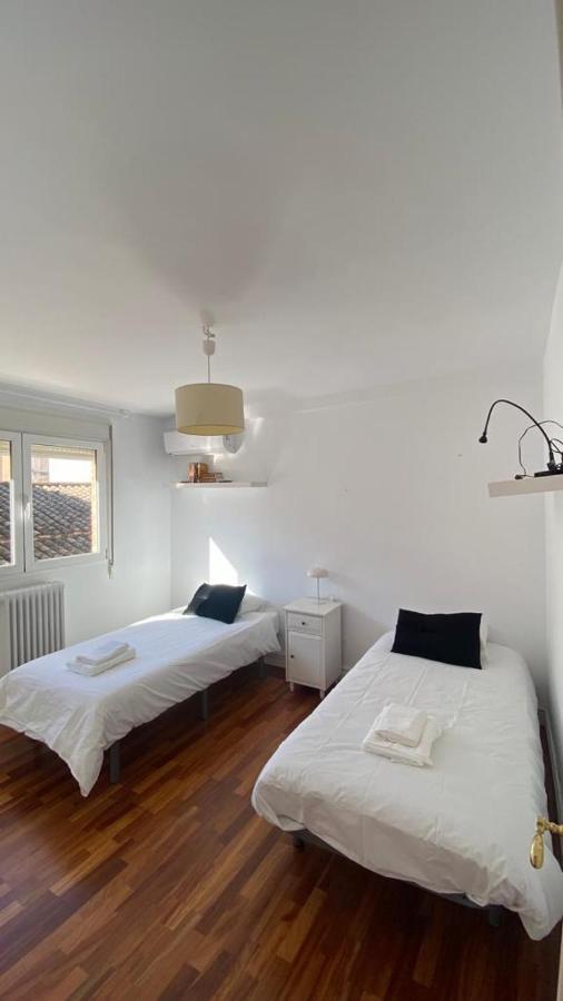 Apartamento Centro De Granada Luaran gambar